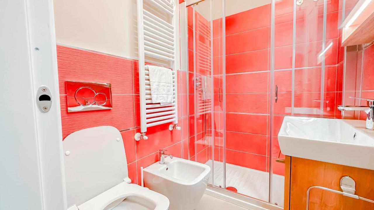 Alighieri Boutique Apartment ฟลอเรนซ์ ภายนอก รูปภาพ