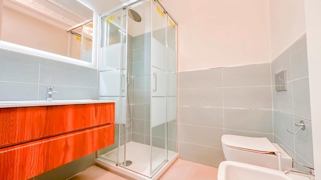Alighieri Boutique Apartment ฟลอเรนซ์ ภายนอก รูปภาพ