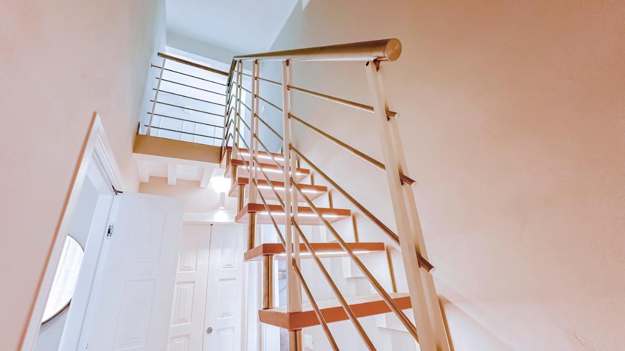 Alighieri Boutique Apartment ฟลอเรนซ์ ภายนอก รูปภาพ