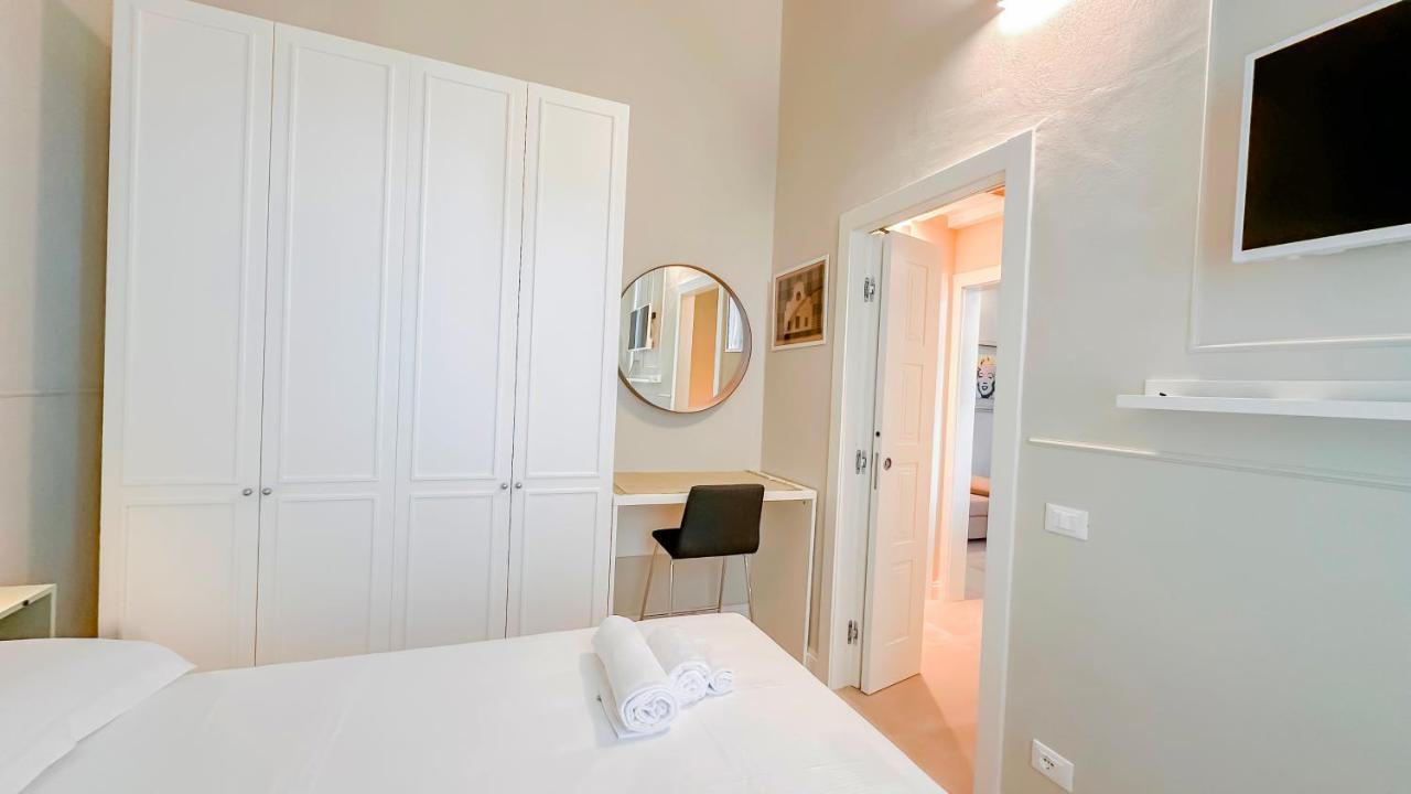 Alighieri Boutique Apartment ฟลอเรนซ์ ภายนอก รูปภาพ