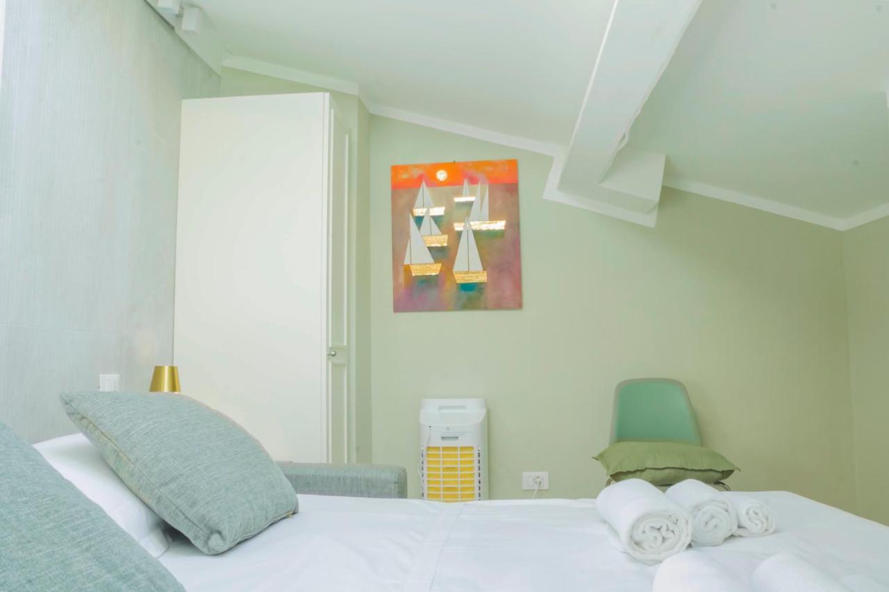 Alighieri Boutique Apartment ฟลอเรนซ์ ภายนอก รูปภาพ